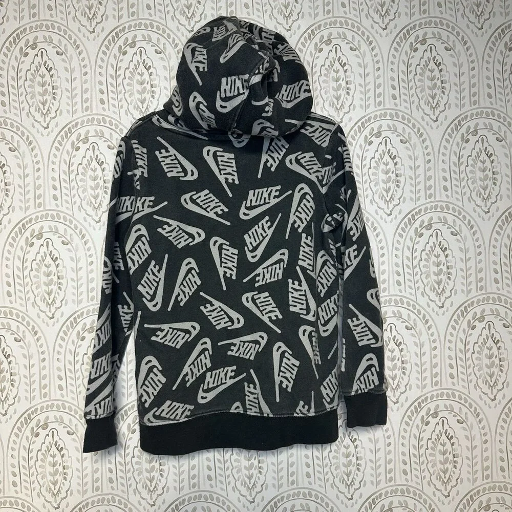 Nike Boys All Over Print Logo‎ Pullover Hoodie Sweatshirt Size Medium 6